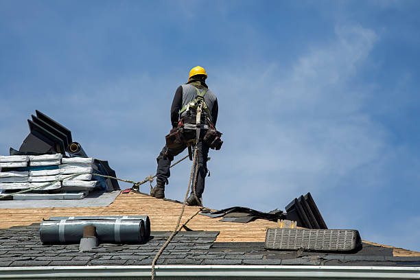 Professional Gutter Installation technician working in Somers, NY